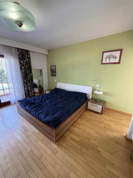 Vila superba de inchiriat in American Village,